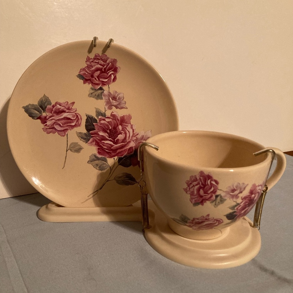 Teleflora Mother’s Day 2008 cup and saucer with display stand